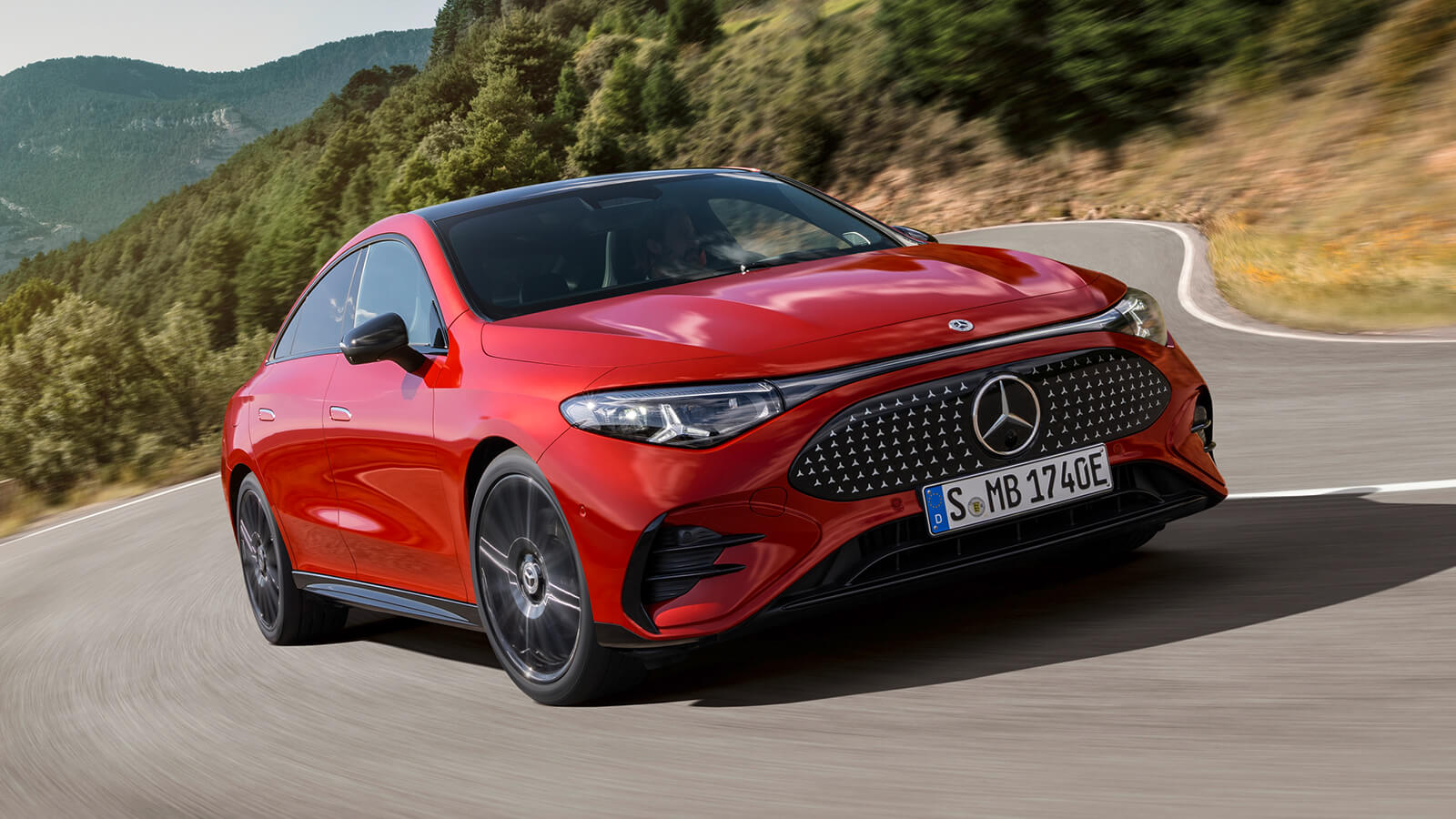 Mercedes CLA250+ EQ AMG Line Premium Edition - imagine 3