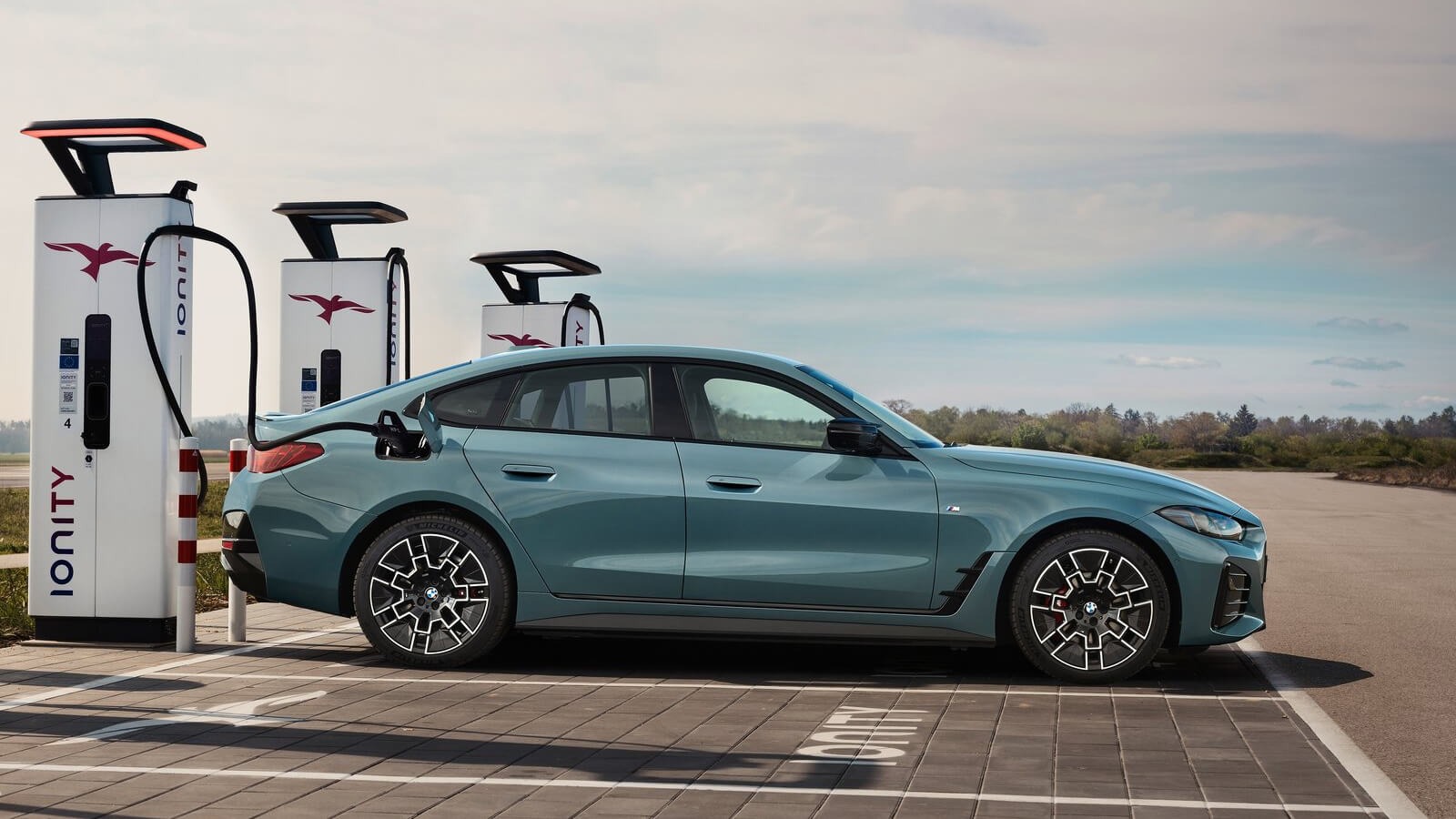 BMW i4 M60 - imagine 3