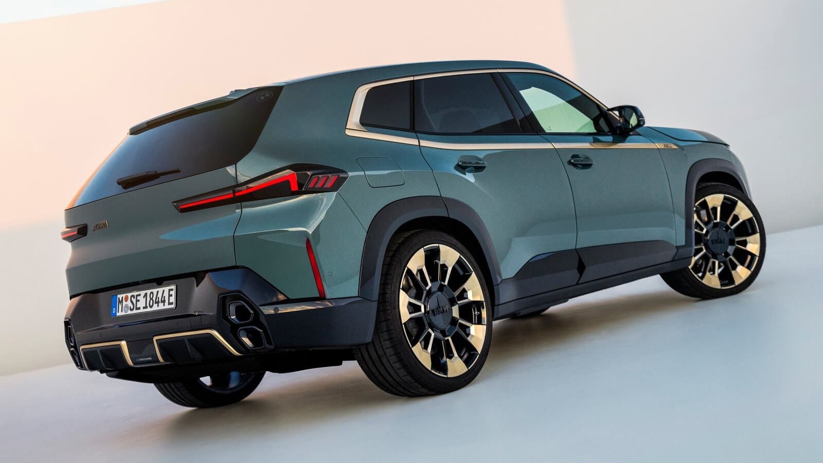 BMW XM Label - imagine 4