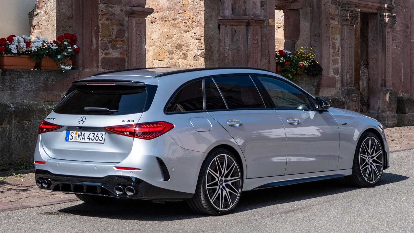 Mercedes AMG C43 Premium Plus Estate - imagine 4