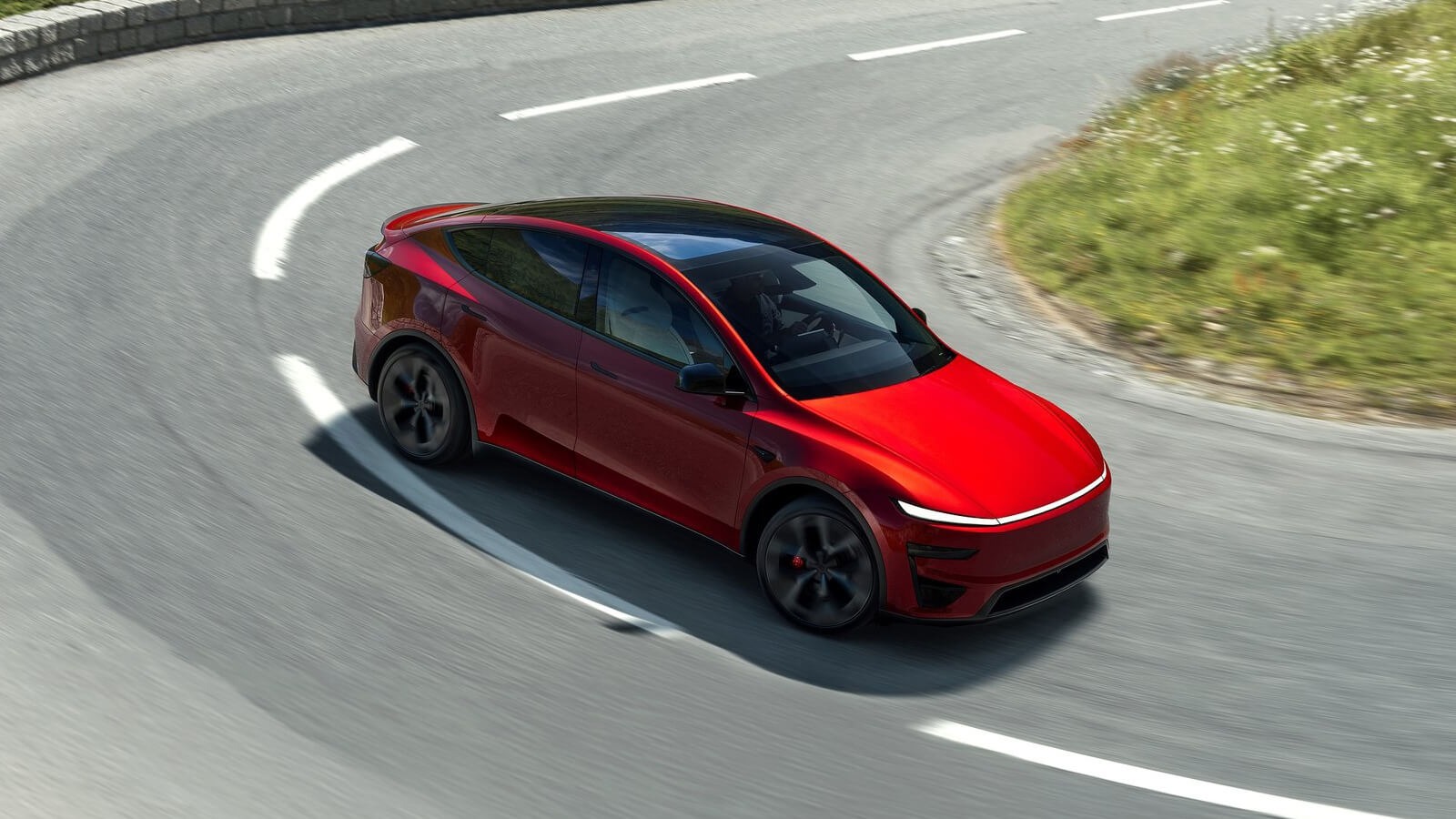 Tesla Model Y Performance - imagine 5